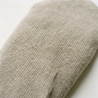 Unit 02 — flat jersey sole, close detail